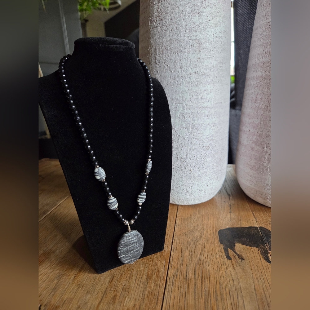 Elegant Black and Silver Beaded Necklace